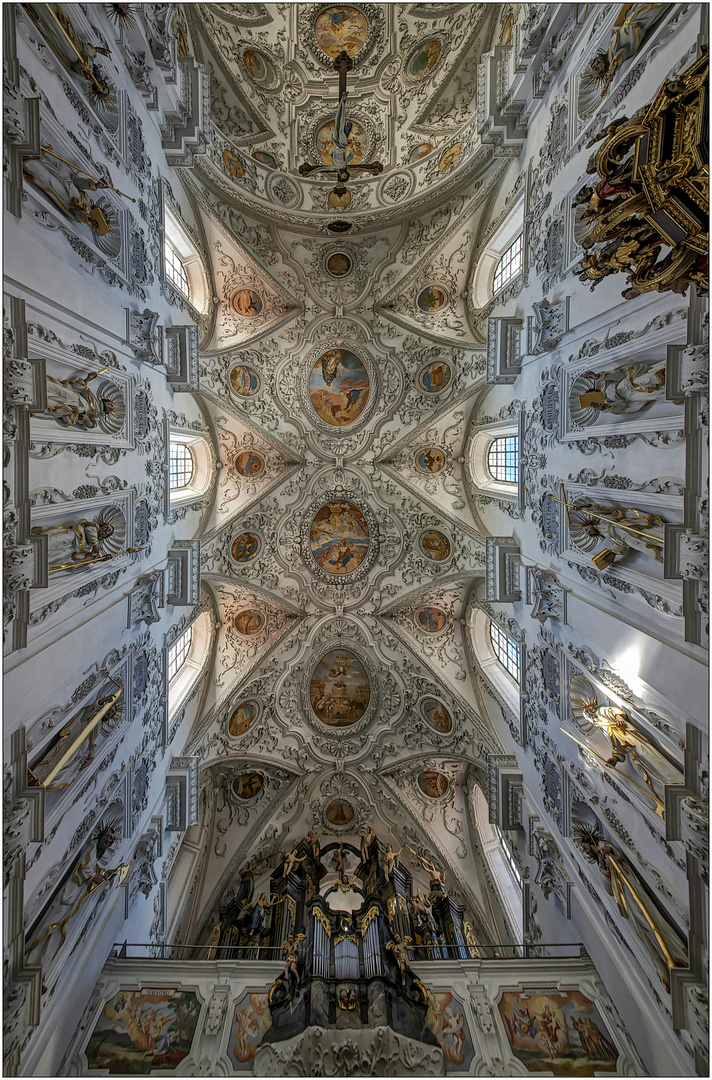 Wallfahrtkirche Mariä Himmelfahrt ( Kirchhaslach ) " Gott zu Gefallen..."