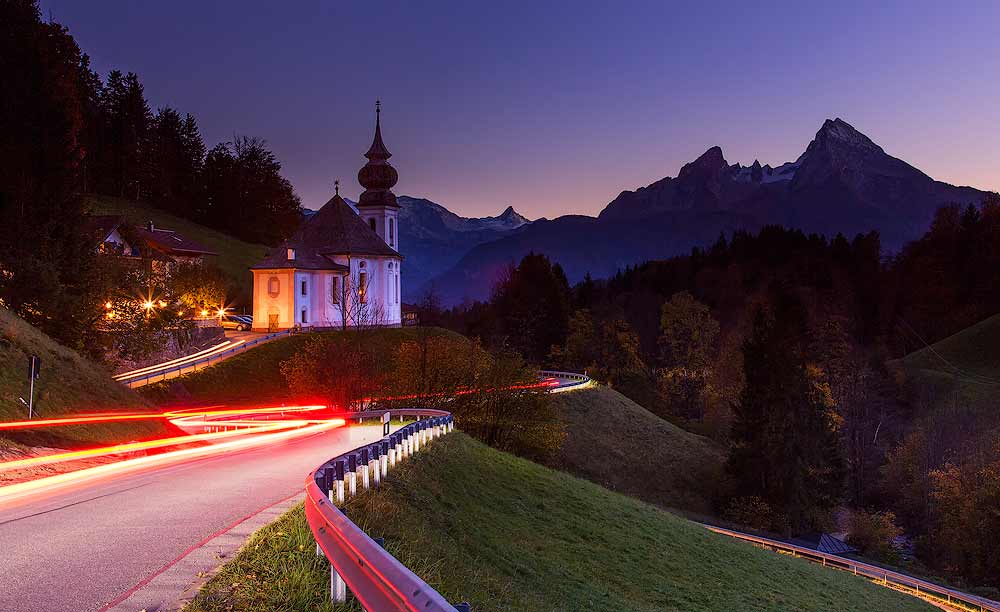 Wallfahrtskirche Maria Gern mit Watzmann-Blick 