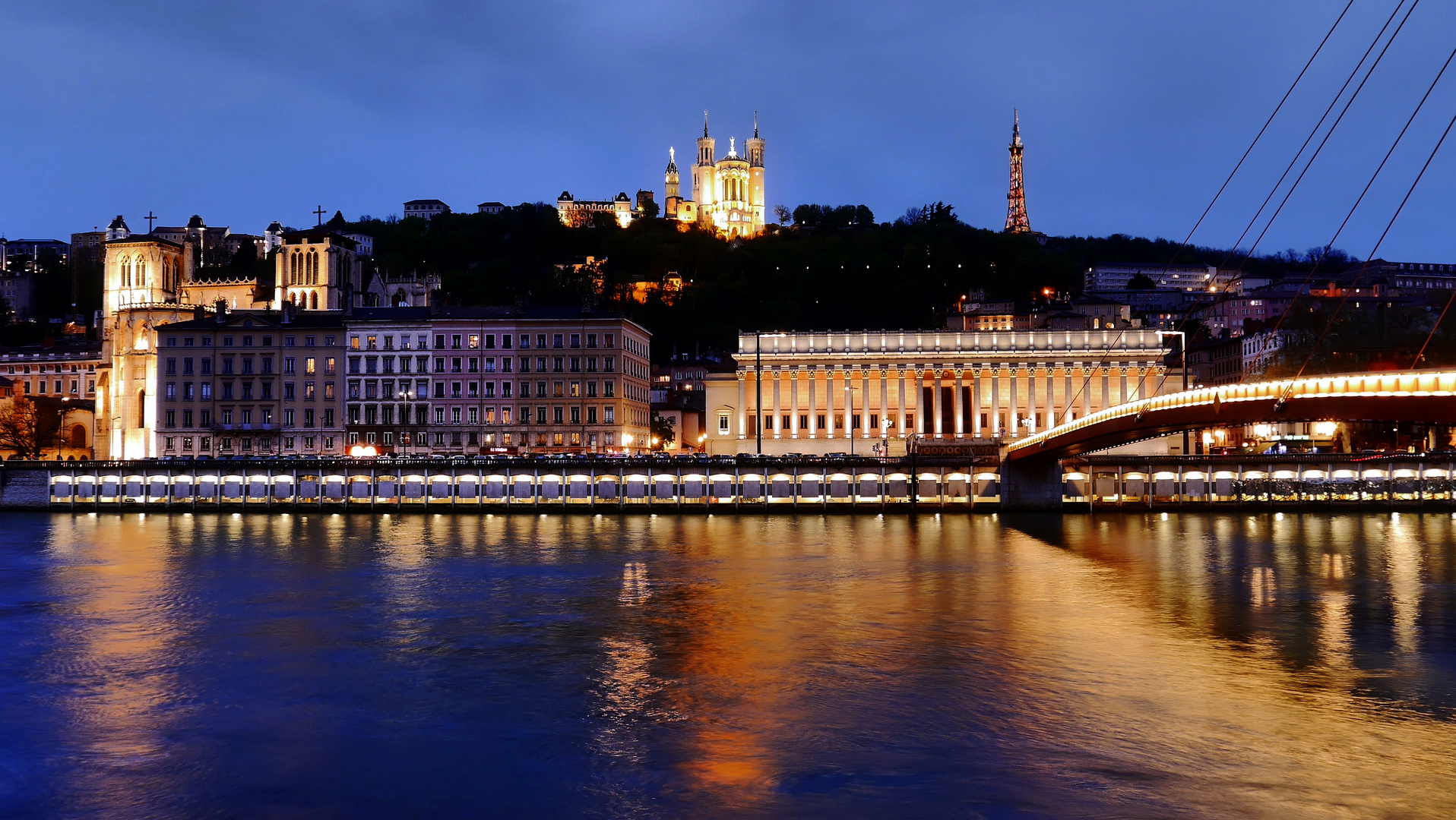 Wallfahrtskirche Notre-Dame de Fourvière in Lyon