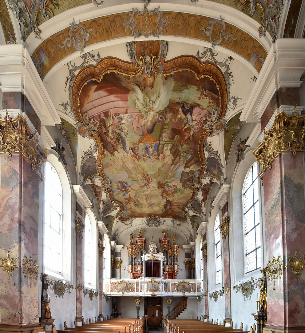 Wallfahrtskirche St. Anna Blick durchs Langhaus zur Orgel
