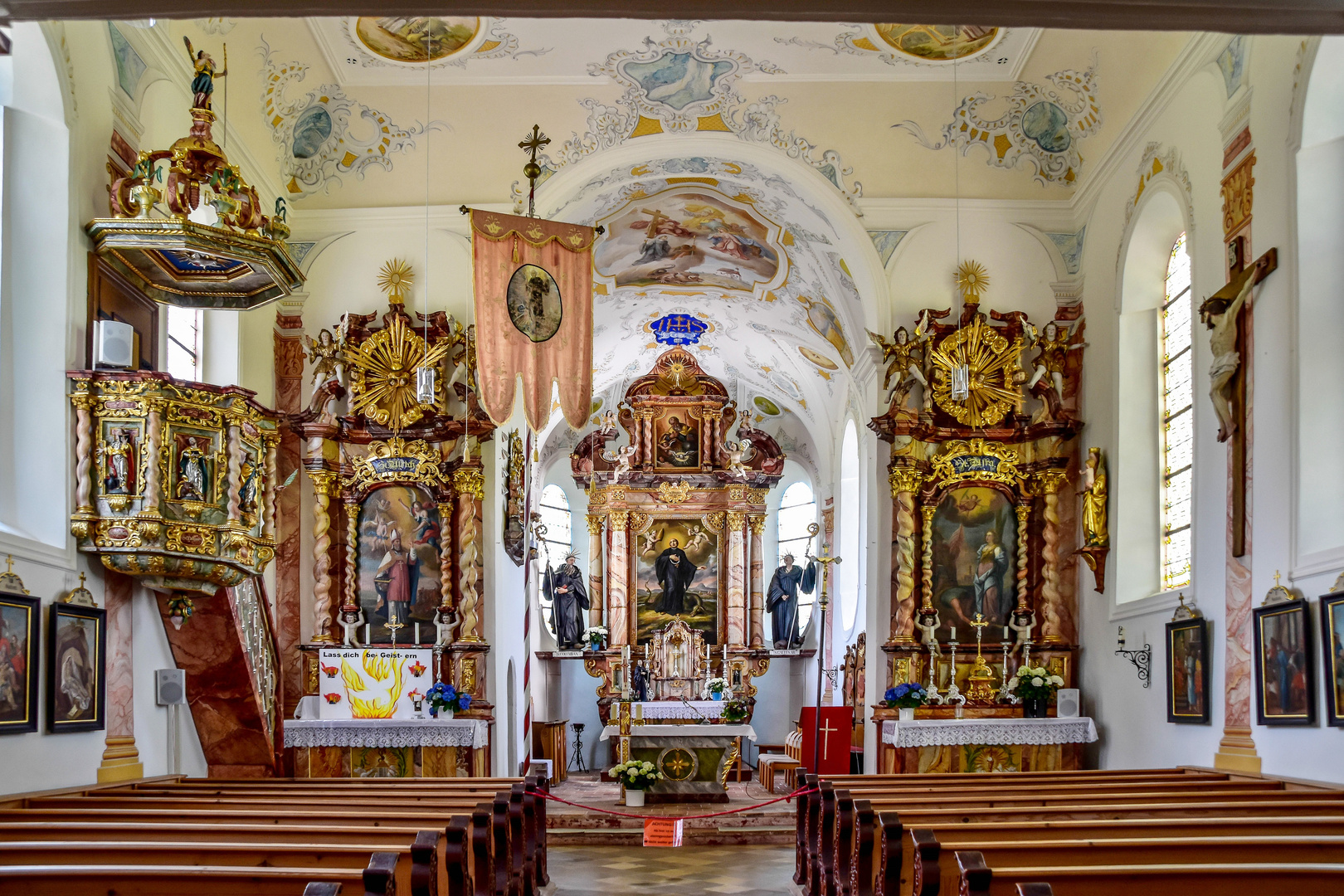 Wallfahrtskirche St. Magnus Leuterschach / Ostallgäu (1)