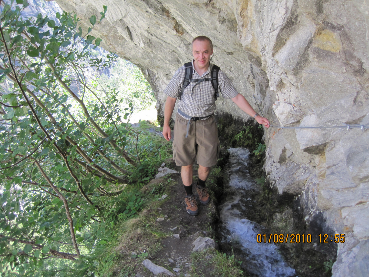 Wallis Suone - Wasserleitung im Berg