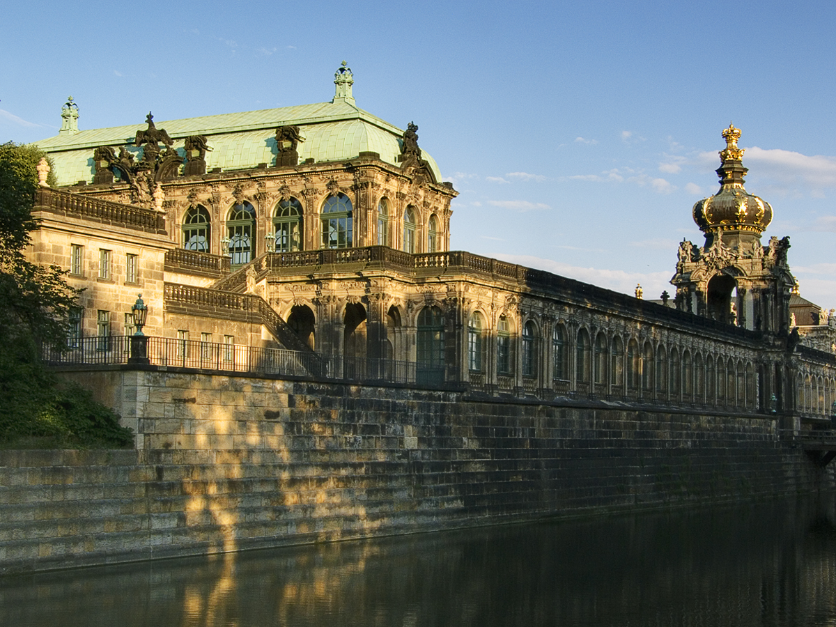 Wallpavillion und Kronentor Dresdner Zwinger