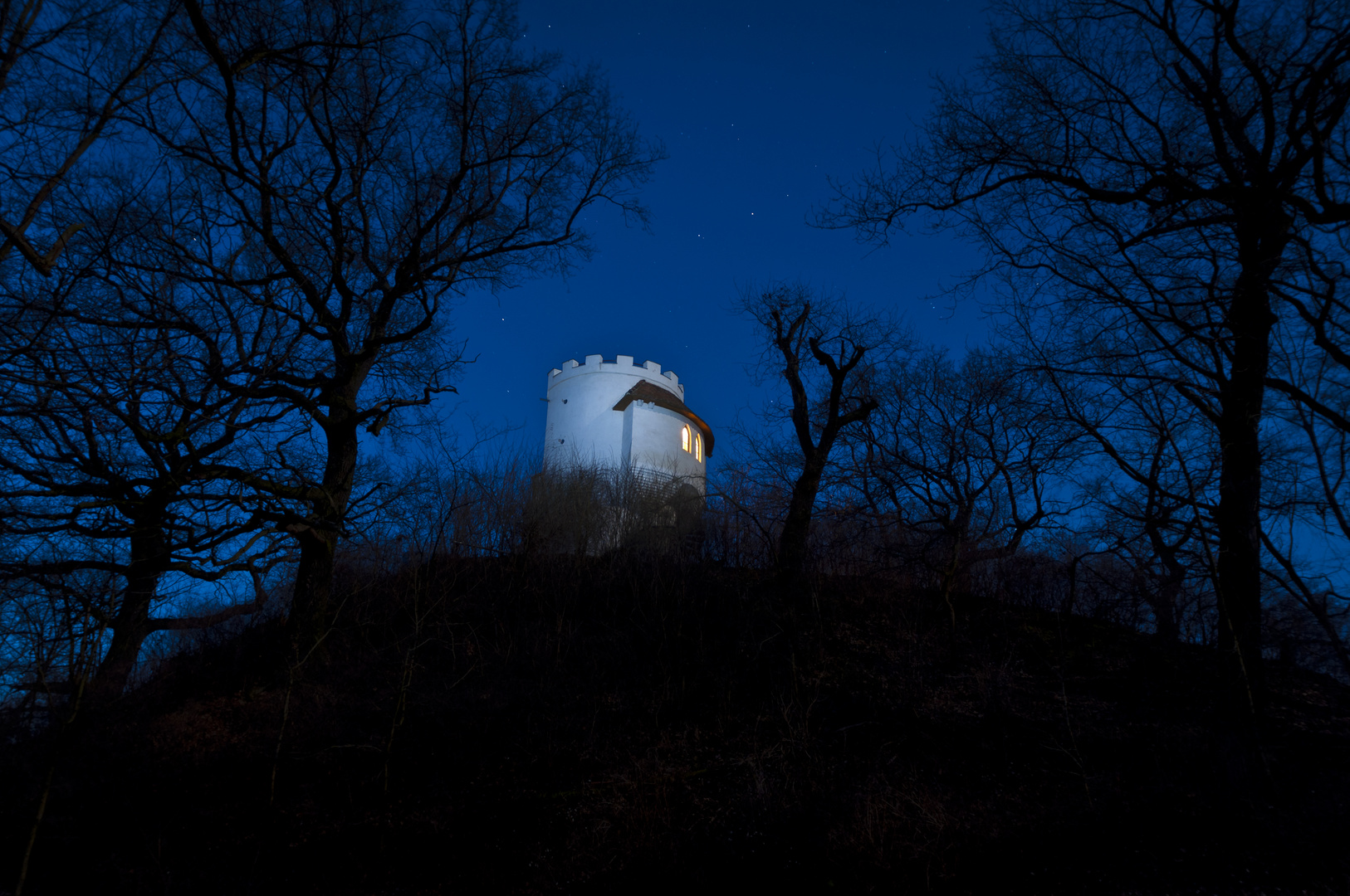 Wallwitzburg zur blauen Stunde