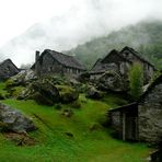 Walserhäuser im Maggia-Tal / Tessin