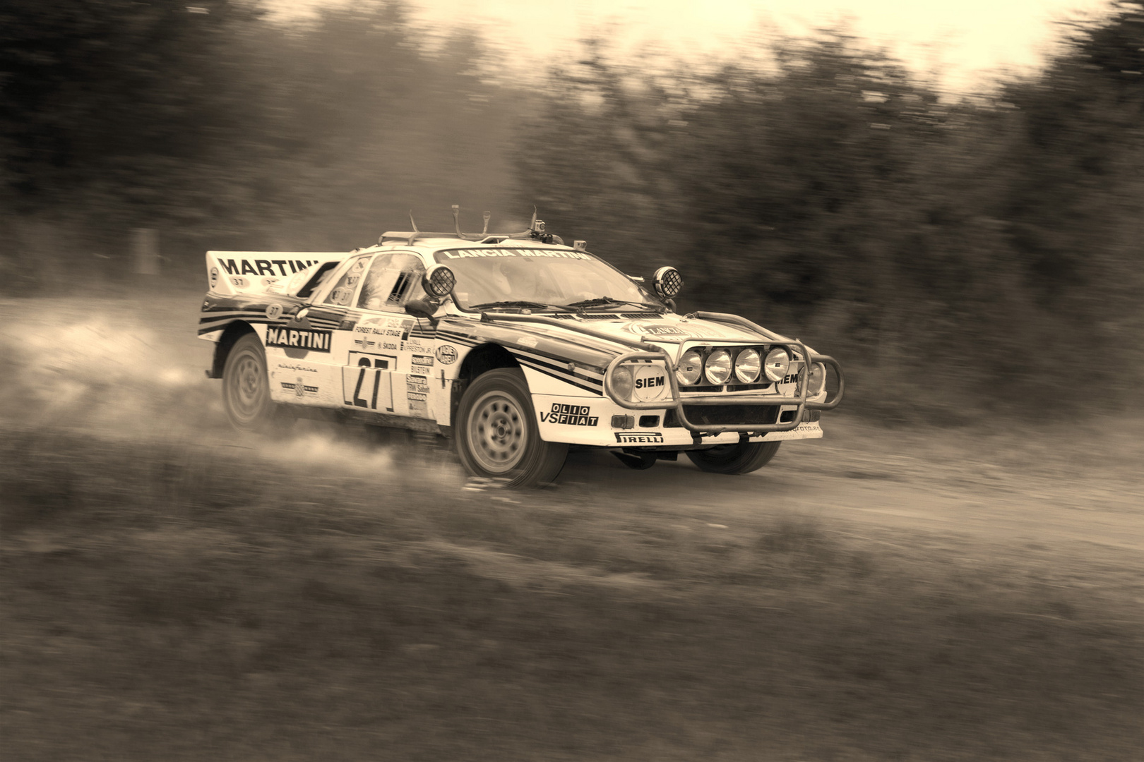 Walter Röhrl im Lancia 037