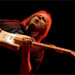 WALTER TROUT (USA)