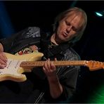 WALTER TROUT (USA)
