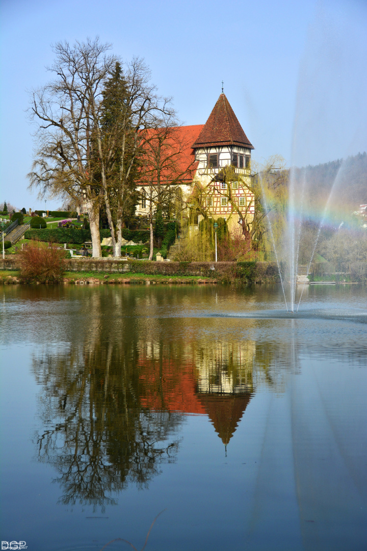 Walterichskirche mit Regenbogen - Murrhardt