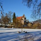 Walterichskirche Murrhardt mit zugefrorenem Feuersee