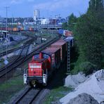 Waltersh_Damm_579 _ 13696_Bahn_Gleis_Uebergang_Zug