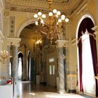 Wandelgang des ersten Ranges in der Semperoper in Dresden