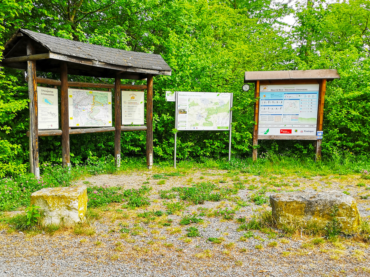 Wander-Parkplatz am Schlosswiesensee