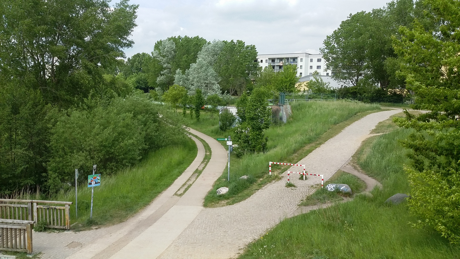 Wander - & Radweg im WUHLETAL Bln.-Hellersdorf ( ***I*** )