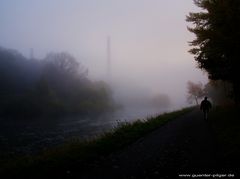 Wanderer im Morgennebel