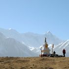 Wanderer vor der Annapurna Range