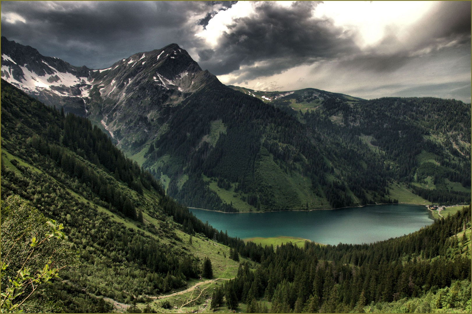 Wanderglück am Vilsalbsee