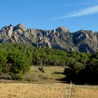 Wandern am Fuss des Montserrat-Gebirges