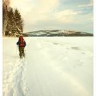 Wandern auf dem zugefrorenen Meer