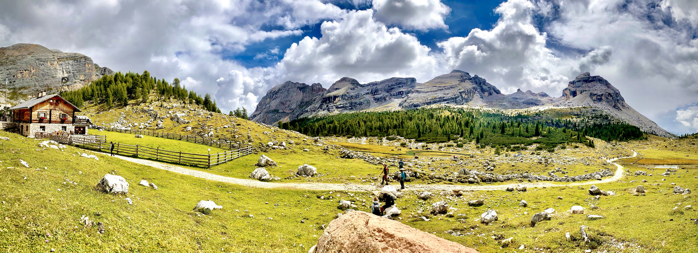 Wandern hoch oben in Südtirol 