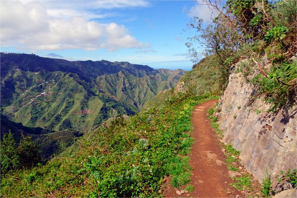 Wandern im Anagagebirge