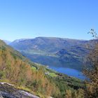 Wandern in Norwegen mit Blick auf den Fjord