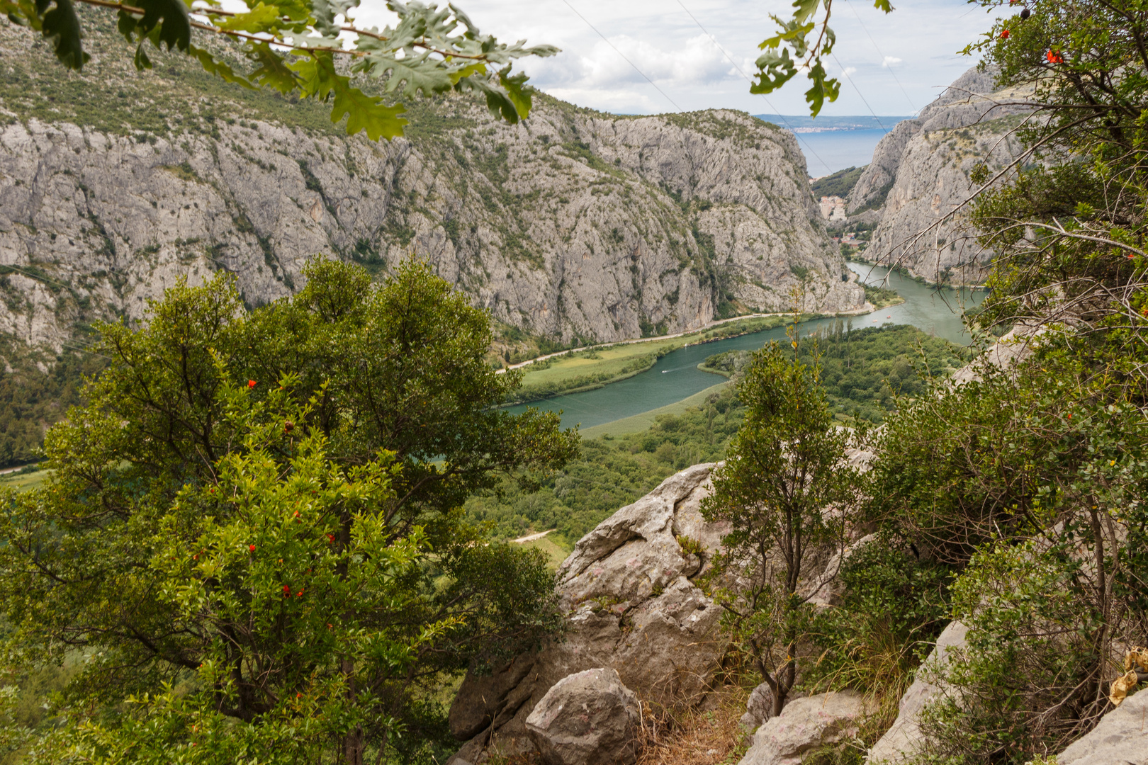 Wanderpfad im Cetina-Canyon bei Omis (Kroatien)