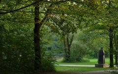 Wander/Radweg entlang der Isar in Richtung Freising.