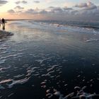 Wanderung am Strand von Spiekeroog (im Winter).