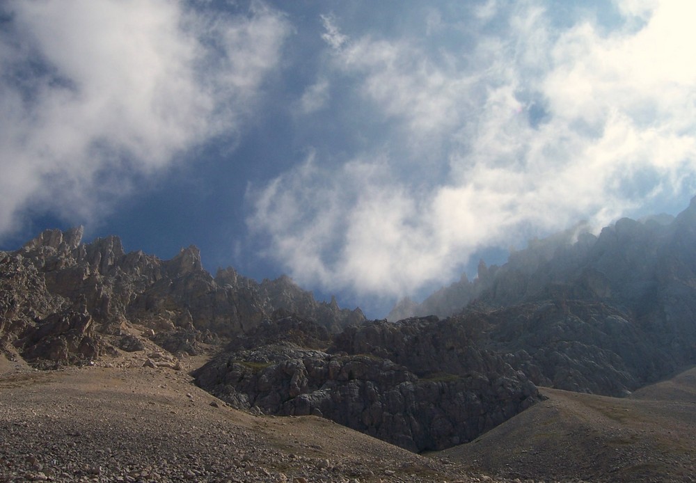 Wanderung auf den Latemar im Morgenlicht