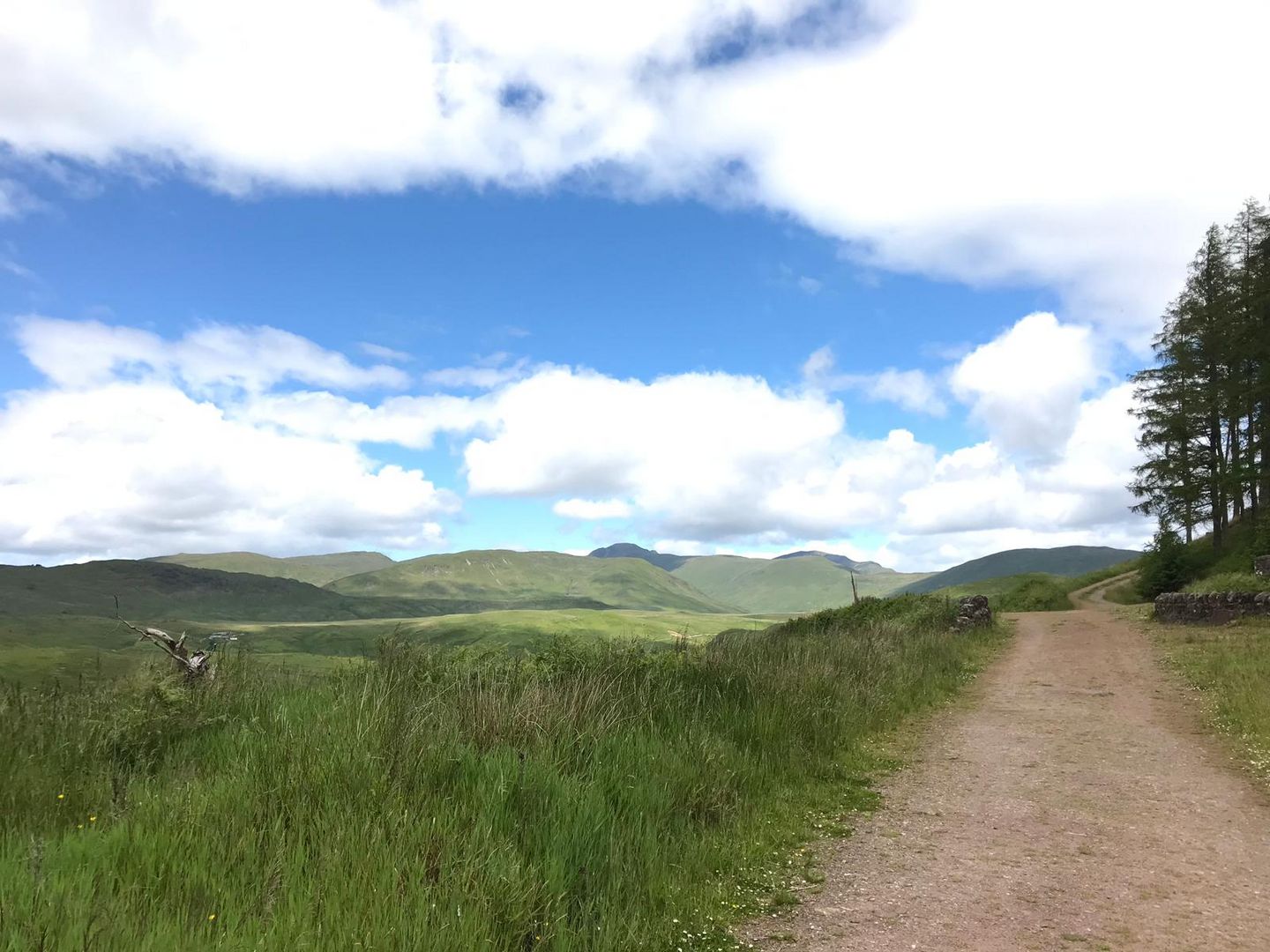 Wanderung bei den Bracklinn Falls