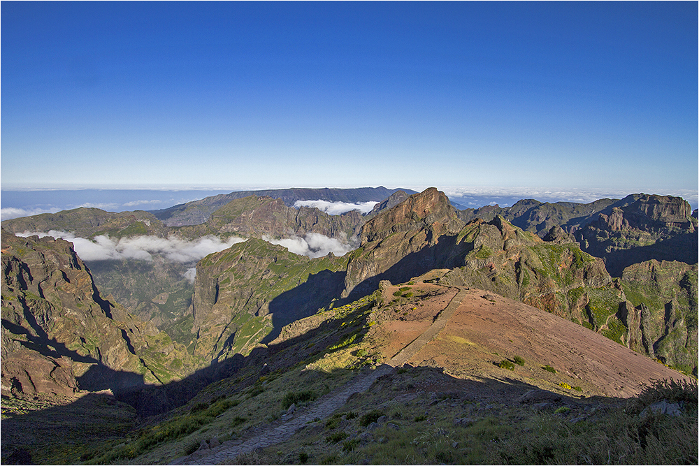 Wanderung vom Pico Arieiro Richtung Pico Ruivo