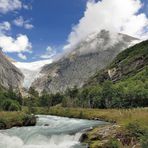 Wanderung zum Briksdal Gletscher