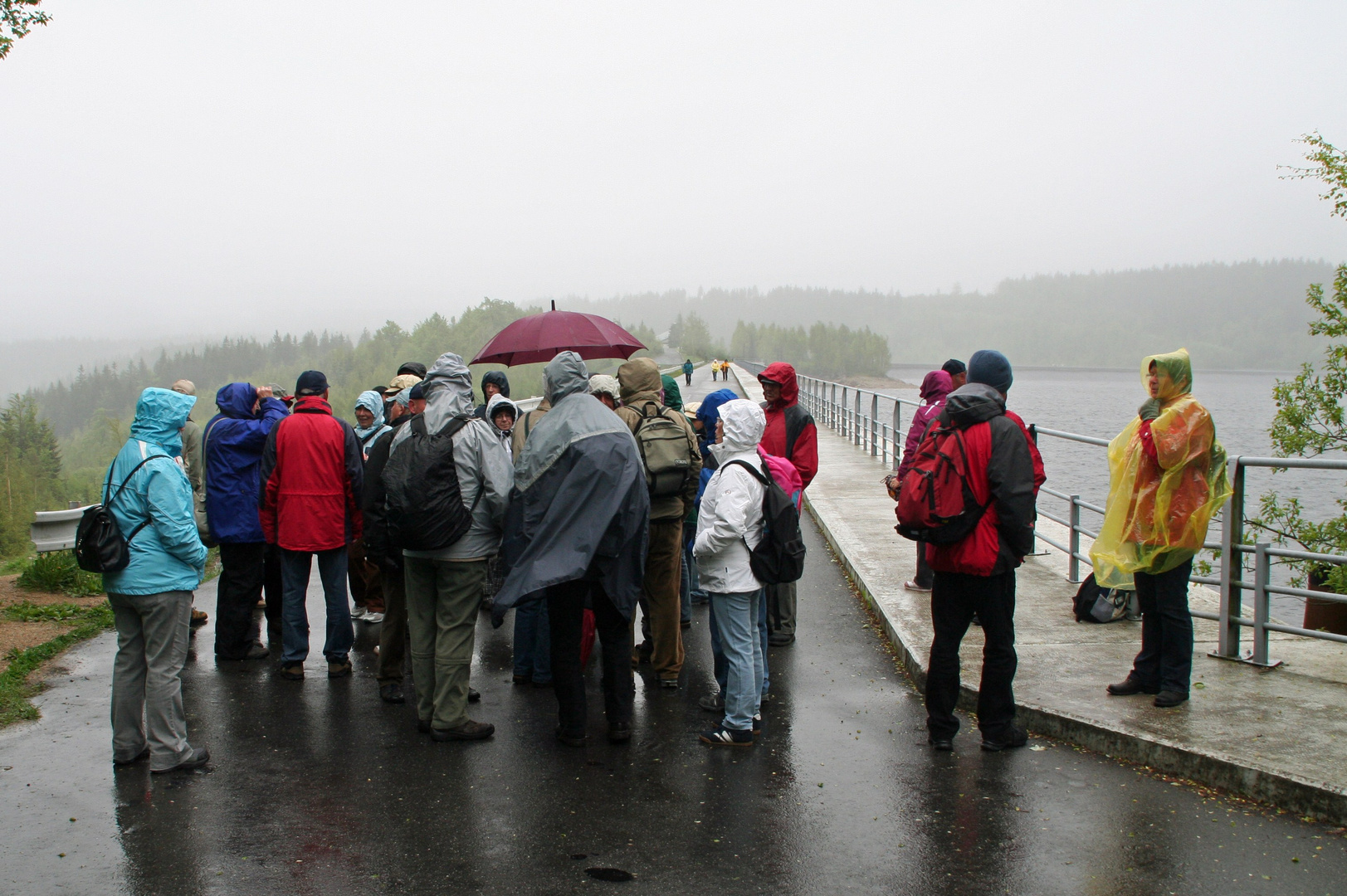 Wanderung zur Talsperre Josefuv Dul im Isergebirge Foto & Bild europe