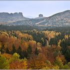 Wanderweg durch den Herbst