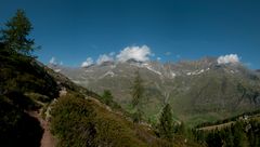 Wanderweg mit schönem Ausblick...