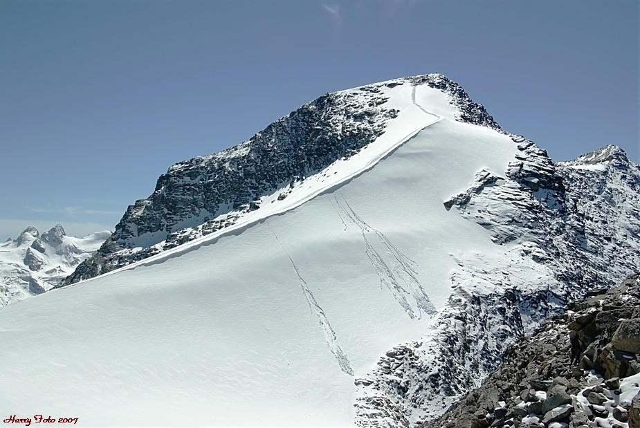 "Wanderweg" von der Bergstation Corvatsch (3303m) zum Piz Murtel.(3433m)......