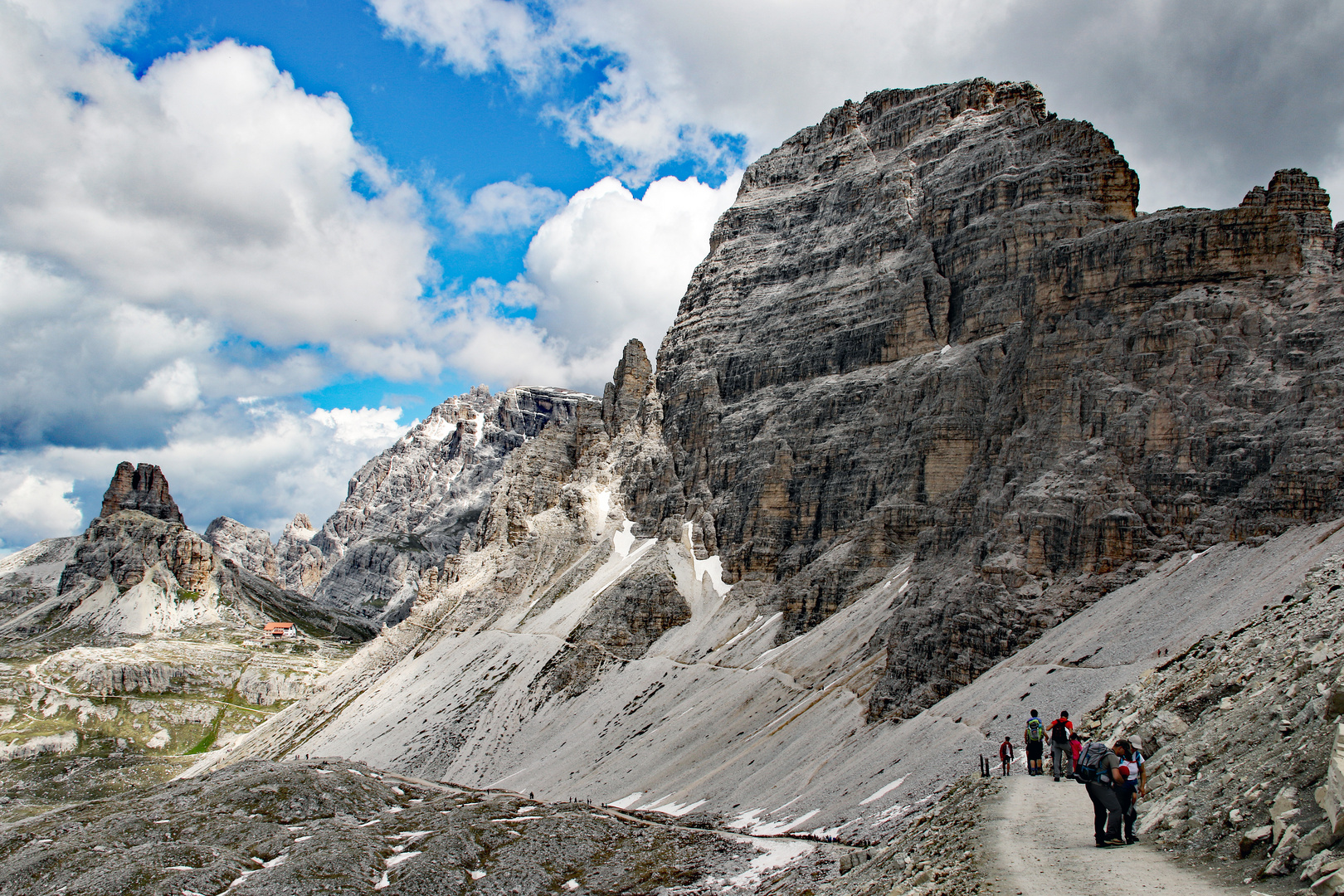 Wanderwege  zur Drei-Zinnen-Hütte