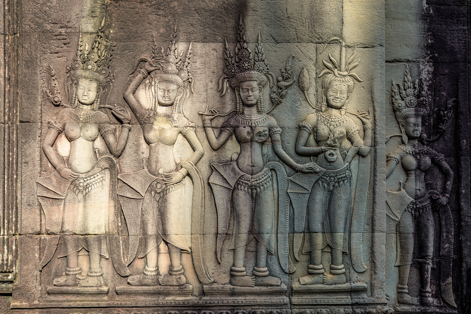 Wandrelief in Angkor Wat 02