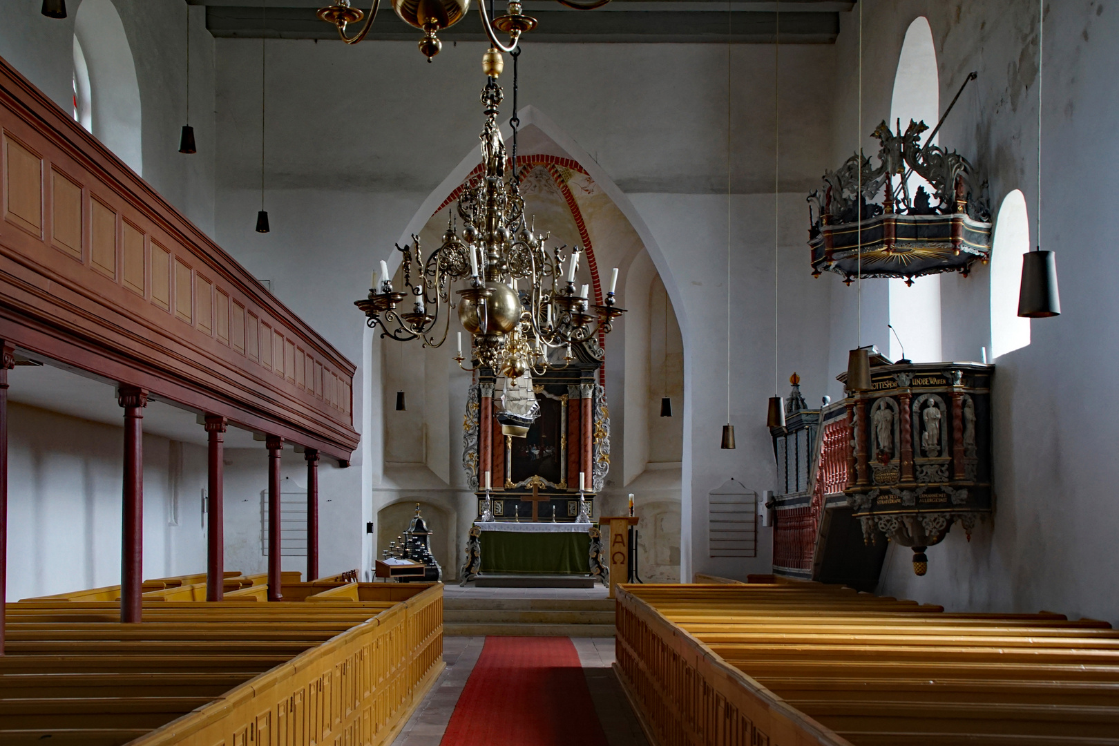 Wangerland - In der Kirche Werdum