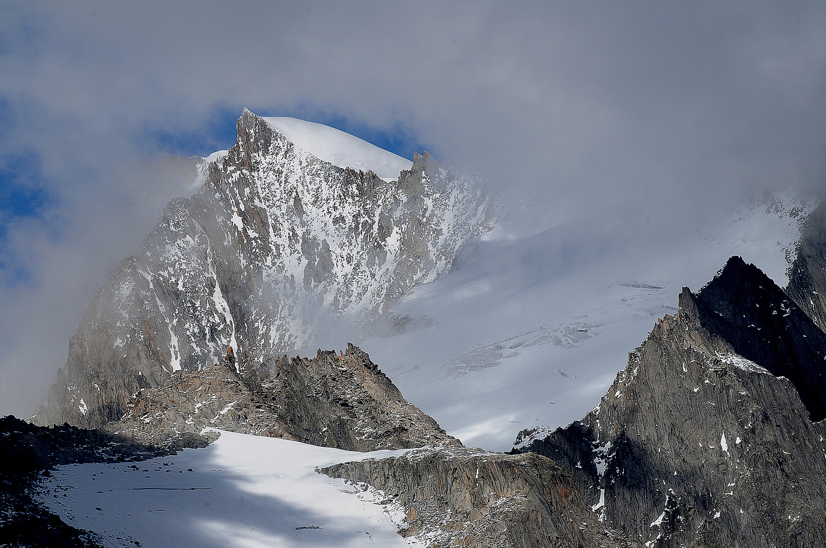 Wannenhorn 3906 m.