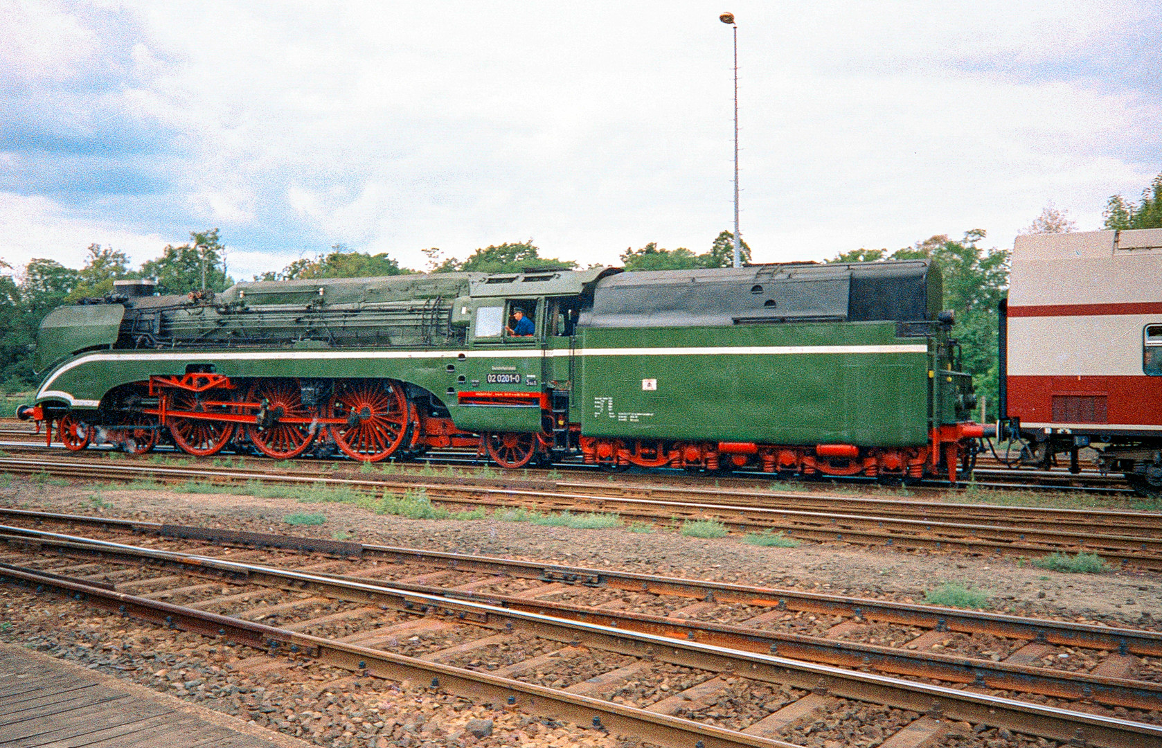 Wannseebahn mit Schnellfahrlokomotive