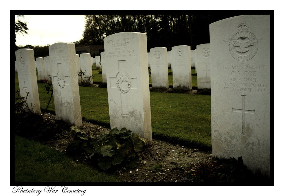 War Cemetery Rheinberg