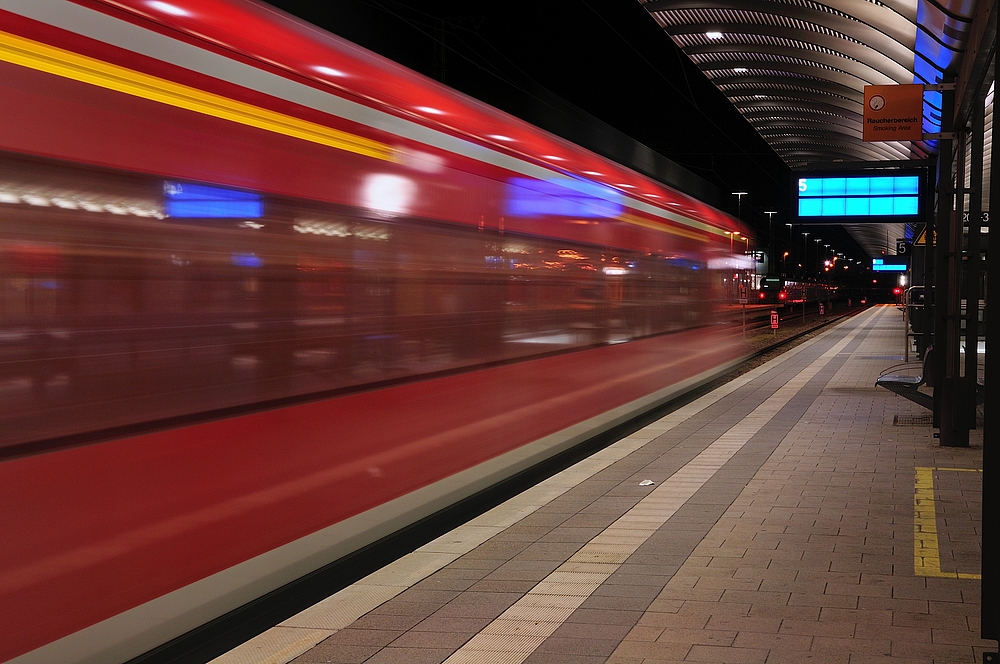 War die Bahn pünktlich, oder ich zu spät?. Uuuihhh, jetzt habe ich den...