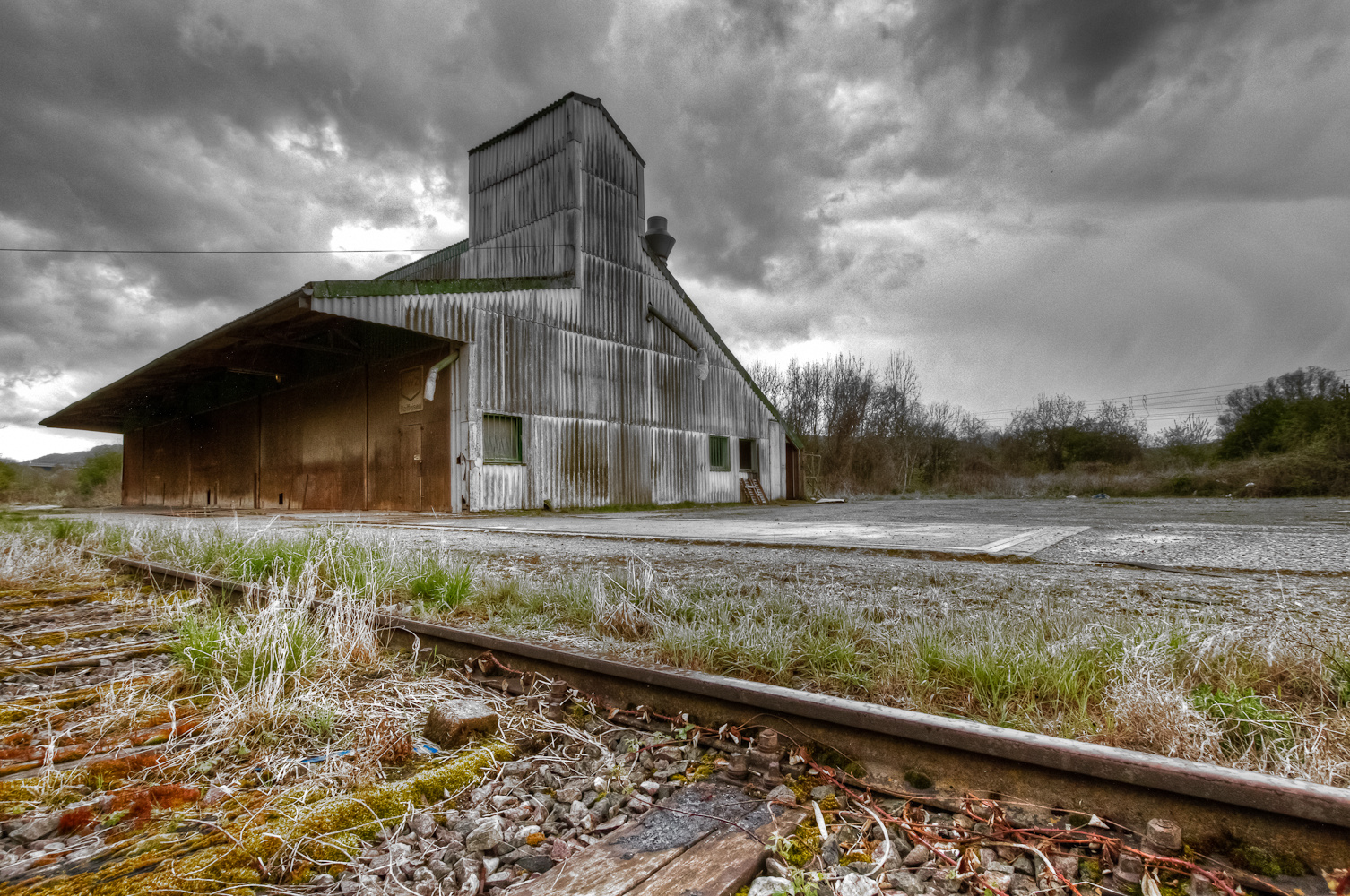 Warehouse in HDR - 1