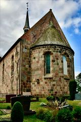 Warftkirche „St. Sixtus- und Sinicius" in Hohenkirchen