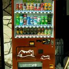 Warm und kalter Getränkeautomat