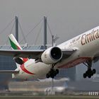 .........warn das noch Zeiten, als Emirates noch mit T7 kam !