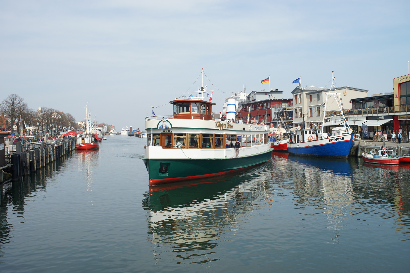 Warnemünde - Alter Strom