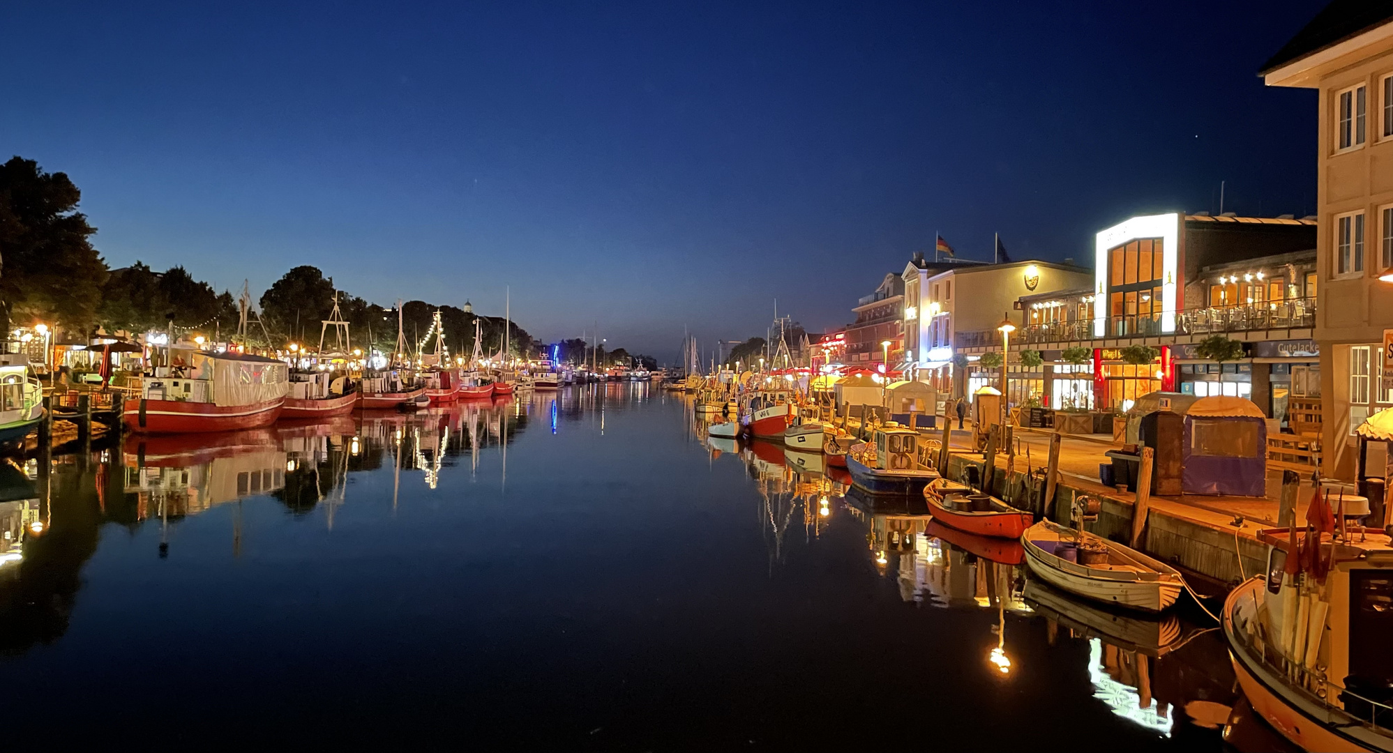 Warnemünde Alter Strom